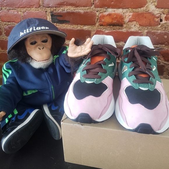 New Balance 57/40 - Picture 2 of 11